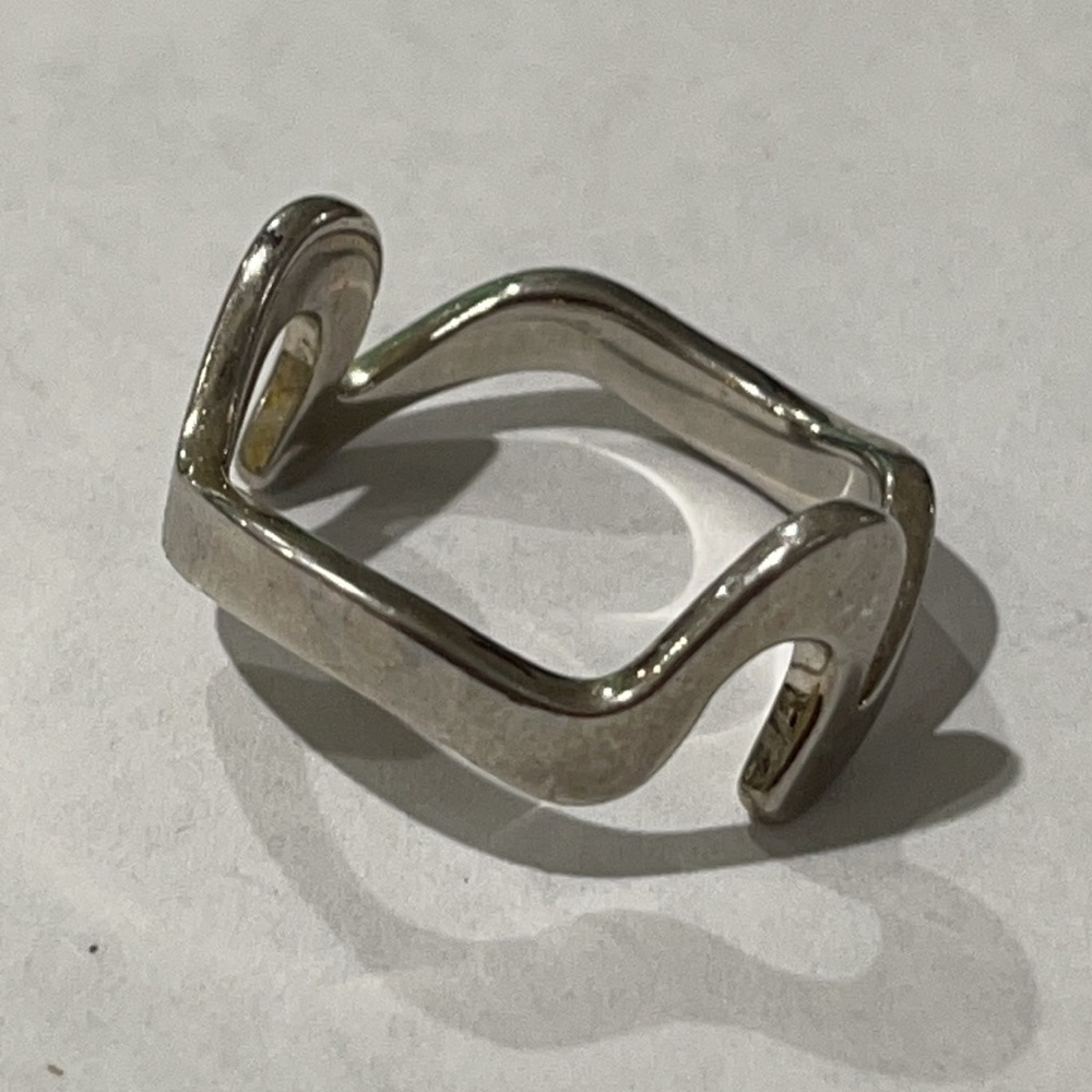 925 Sterling Silver Waves Ring - image 3